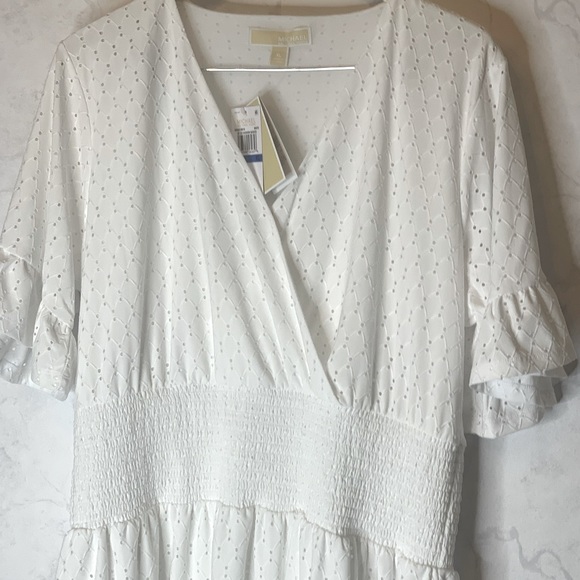 Michael Kors white eyelet smocked dress - Picture 4 of 8